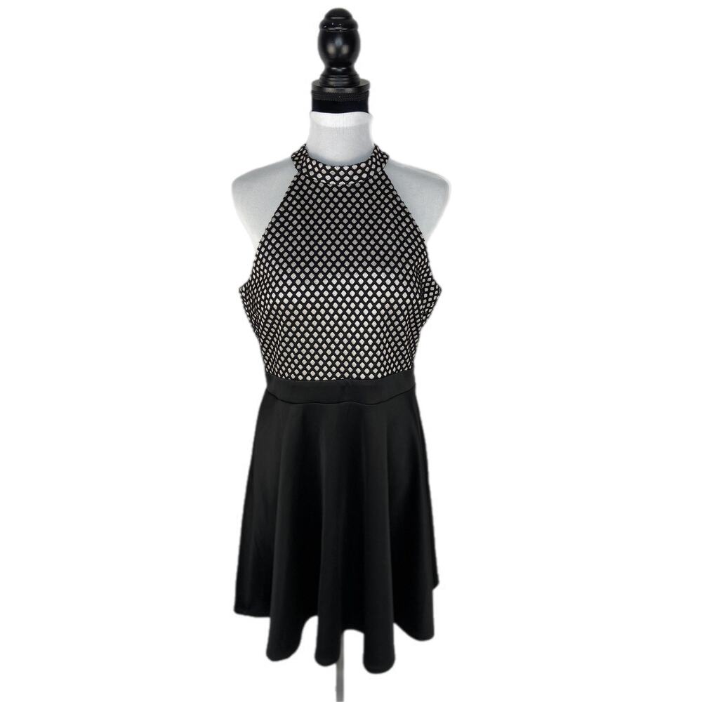 Silver Patterned Halter Neck Short Formal Dress - Women's Size XL